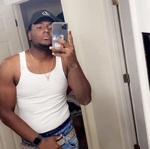 Meet your Posher, Manuel